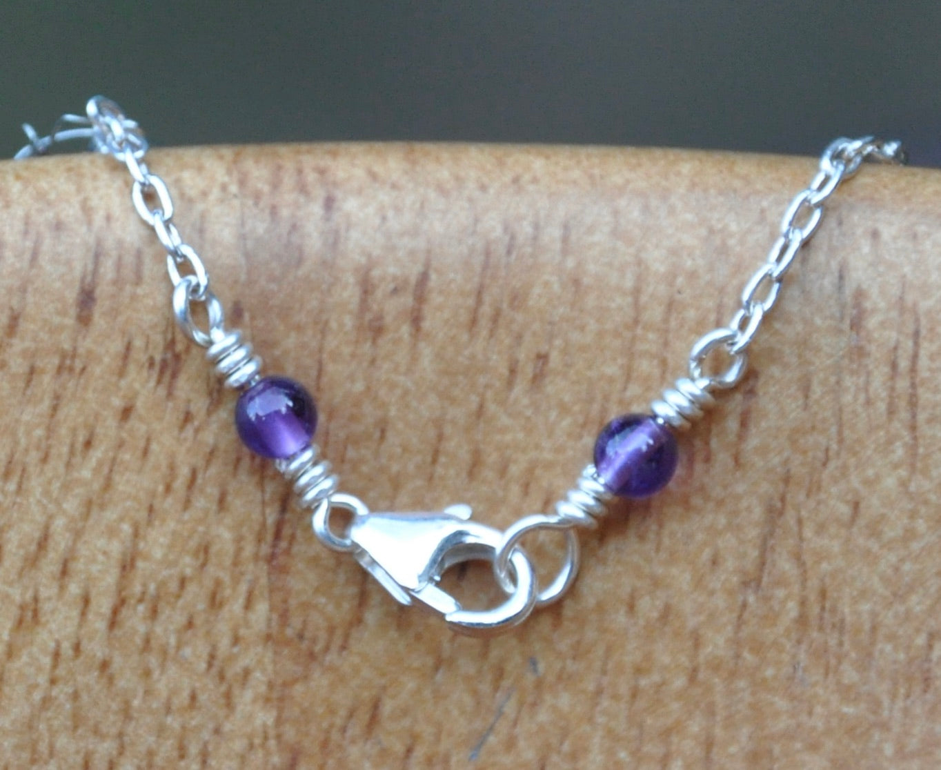 Simple Hawaiian Puka Shell Necklace